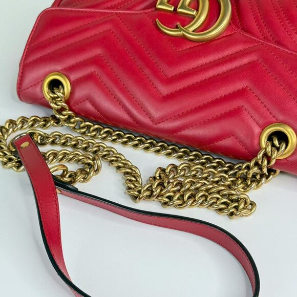 Gucci GG Red Medium Marmont Shoulder Bag Crossbody with Gold Chain Strap - Picture 7 of 8